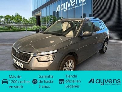 Usado Skoda Kamiq 110 CV (80 kW) 2022 Gris SUV