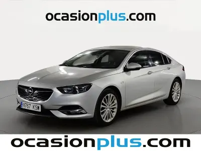 Usado Opel Insignia Innovation 166 CV (122 kW) 2019 Gris plata Berlina