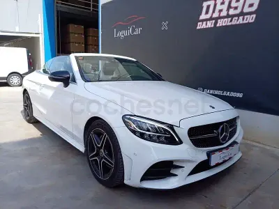 Używany Mercedes C200 184 KM (135 kW) 2018 Biały Kabriolet