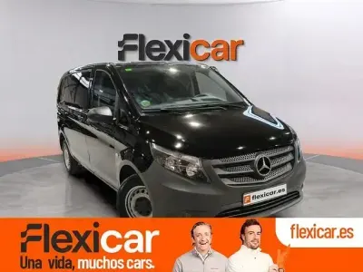 Usado Mercedes Vito 102 CV (75 kW) 2023 Negro Van