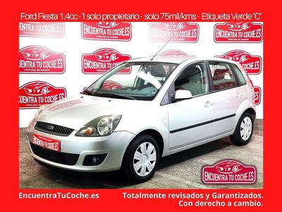 Usado Ford Fiesta Trend 97 CV (71 kW) 2008 Gris Utilitario