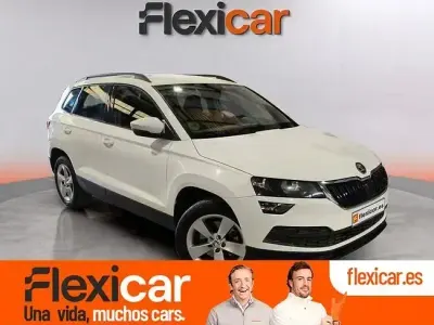 Usado Skoda Karoq SportLine 150 CV (110 kW) 2020 Blanco SUV