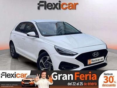 Blanco Usado 2024 Hyundai i30 Berlina | 18.990 € (Precio justo)