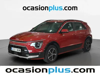 Usado Kia Niro 141 CV (103 kW) 2024 Rojo SUV