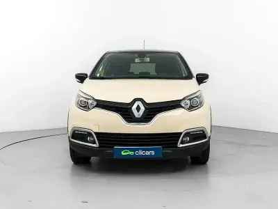 Usado Renault Captur Intens 90 CV (66 kW) 2017 Beige SUV