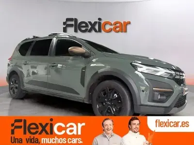 Usado Dacia Jogger Essentiel 100 CV (73 kW) 2025 Verde Monovolumen