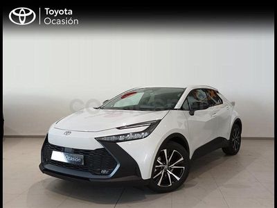 Käytetty Toyota C-HR Advance 140 HP (102 kW) 2025 Valkoinen Katumaasturi