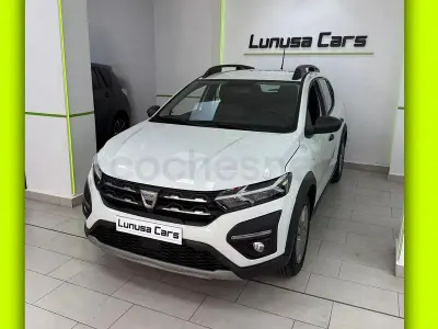 Käytetty Dacia Sandero Expression 91 HP (66 kW) 2022 Valkoinen Sedan