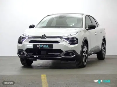 Usado Citroën e-C4 Shine 100 kW (136 CV) 2023 Blanco Berlina