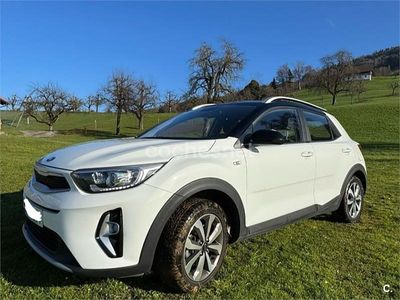 Blanco Usado 2021 Kia Stonic SUV | 14.600 € (Precio justo)