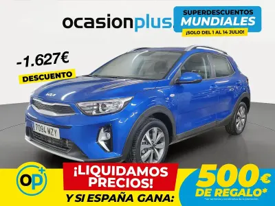 Usado Kia Stonic 100 CV (73 kW) 2025 Azul SUV