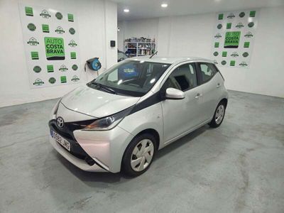 usado Toyota Aygo 1.0 VVT-i x-clusiv