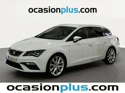 Usado Seat Leon FR 184 CV (135 kW) 2018 Blanco Monovolumen