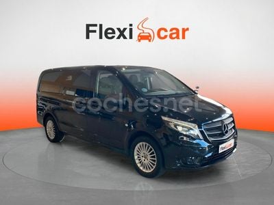 Mercedes V220