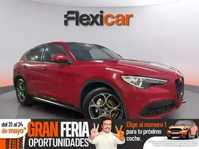 Usado Alfa Romeo Stelvio Sprint 200 CV (147 kW) 2022 Rojo SUV