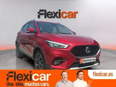 Usado MG ZS Luxury 111 CV (81 kW) 2023 Rojo SUV