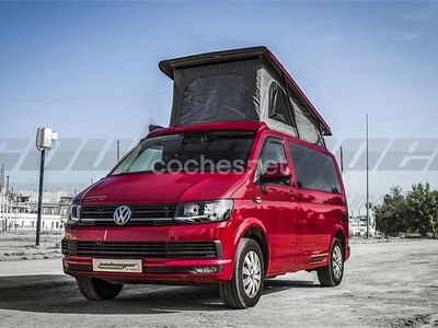 Rojo Usado 2018 VW Caravelle Monovolumen | 42.500 €