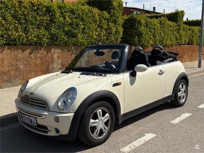 Usado Mini One Cabriolet 90 CV (66 kW) 2007 Blanco Descapotable