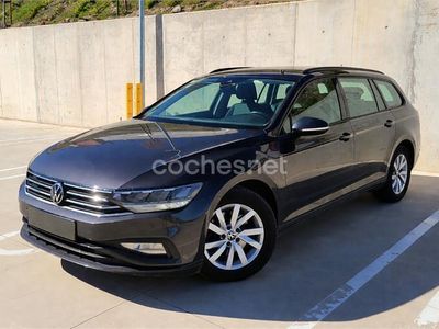 Usado VW Passat Executive 150 CV (110 kW) 2020 Gris / plata Familiar