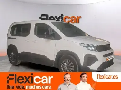 Usado Peugeot Rifter Allure 130 CV (95 kW) 2024 Blanco Monovolumen