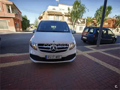 Usado Mercedes V220 163 CV (119 kW) 2021 Blanco Monovolumen