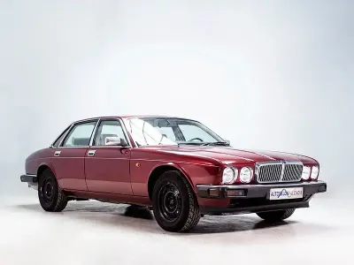 Usado Jaguar XJ6 200 CV (147 kW) 2001 Granate Berlina