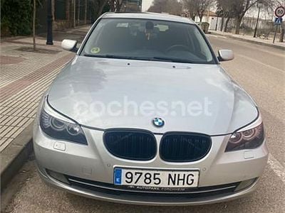 Usado BMW 520 163 CV (119 kW) 2007 Gris / plata Familiar
