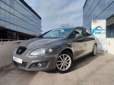 Plateado Usado 2010 Seat Leon Style Utilitario | 7890 € (Precio justo)