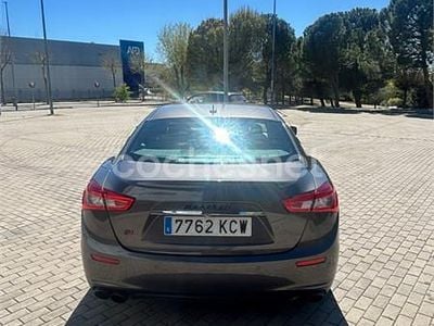 Usado Maserati Ghibli 410 CV (301 kW) 2015 Gris / plata Berlina