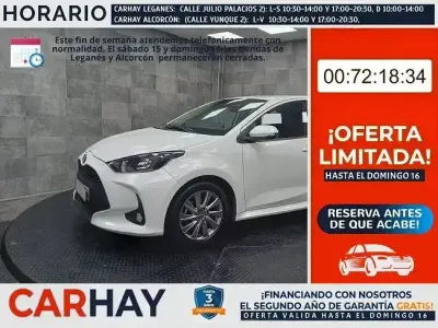 Usado Toyota Yaris Active 116 CV (85 kW) 2022 Blanco Utilitario
