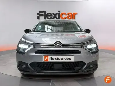 Begagnad Citroën C4 Feel 130 HK (95 kW) 2023 Grå SUV