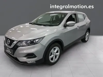 Usado Nissan Qashqai Acenta 115 CV (84 kW) 2018 Gris SUV