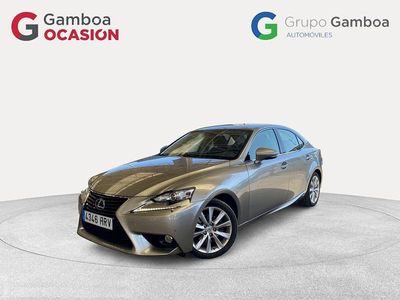Lexus IS300h