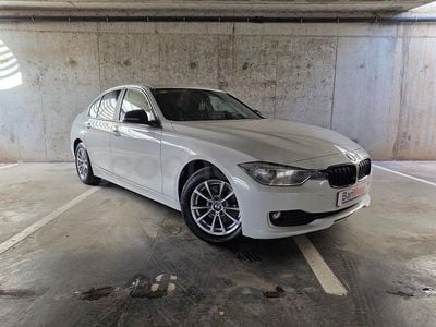 Usado BMW 320 Efficient Dynamics 163 CV (119 kW) 2013 Blanco Berlina
