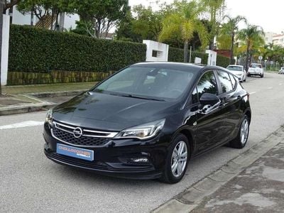 Usado Opel Astra Dynamic 125 CV (91 kW) 2018 Azul Utilitario