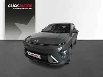 Usado Hyundai Kona 141 CV (103 kW) 2024 Gris SUV
