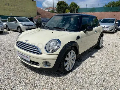 Usado Mini Cooper 120 CV (88 kW) 2008 Beige Utilitario