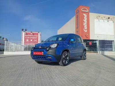 Usado Fiat Panda Cross Cross 70 CV (51 kW) 2023 Azul Utilitario
