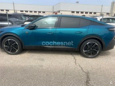 Usado Peugeot 408 Allure 181 CV (133 kW) 2024 Azul SUV