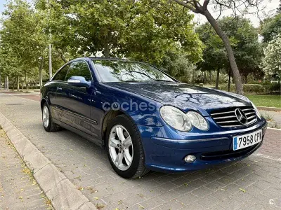 Usado Mercedes CLK200 Avantgarde 163 CV (119 kW) 2003 Azul Coupe