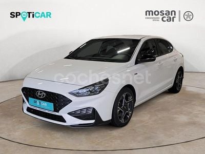 Blanco Usado 2023 Hyundai i30 N Line Berlina | 18.500 € (Precio justo)