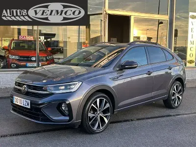 Usado VW Taigo R-line 150 CV (110 kW) 2022 Gris / plata SUV
