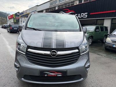 Usado Opel Vivaro 125 CV (91 kW) 2018 Gris / plata Monovolumen