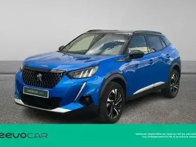 Usado Peugeot 2008 GT-line 100 CV (73 kW) 2020 Azul SUV