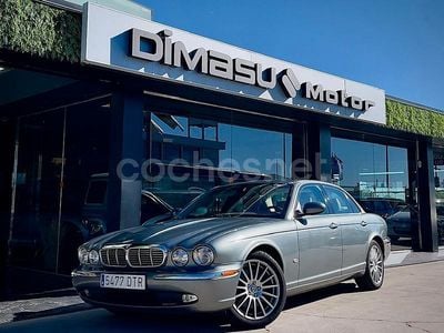 Gris / plata Usado 2006 Jaguar XJ6 Executive Berlina | 7990 €