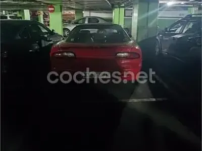 Usado Chevrolet Camaro 193 CV (141 kW) 1998 Rojo Coupe