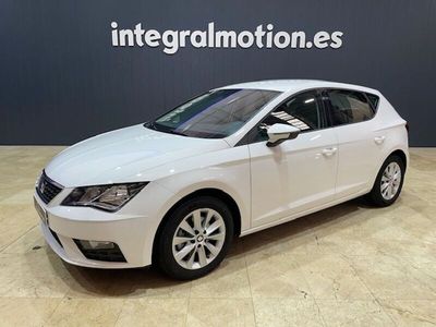 Usado Seat Leon Style 115 CV (84 kW) 2020 Blanco Berlina