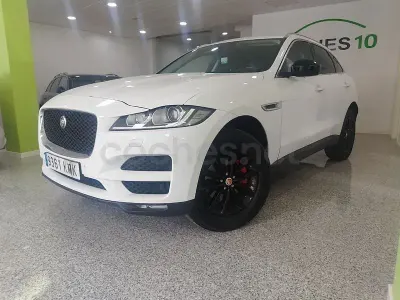 Usado Jaguar F-Pace R-Sport 180 CV (132 kW) 2018 Blanco SUV
