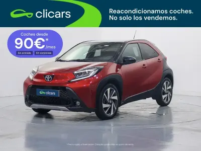 Usado Toyota Aygo X Edition 72 CV (52 kW) 2022 Rojo SUV