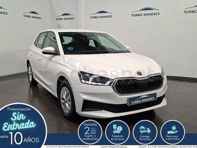 Usado Skoda Fabia 80 CV (58 kW) 2022 Blanco Utilitario
